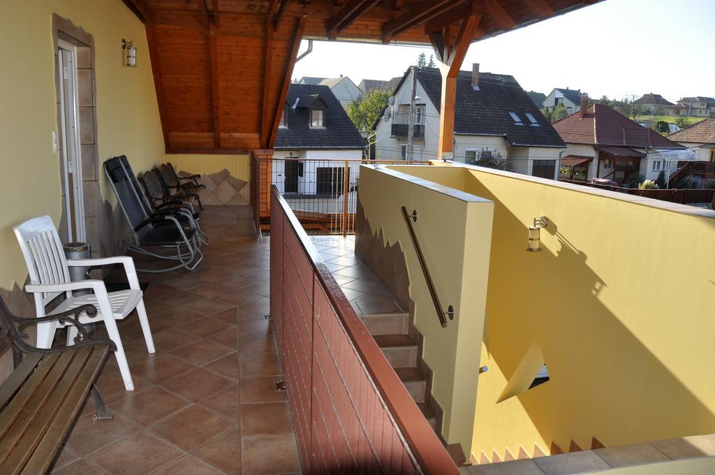 Bed and Breakfast Tengerszem Panzio Bánk Zewnętrze zdjęcie