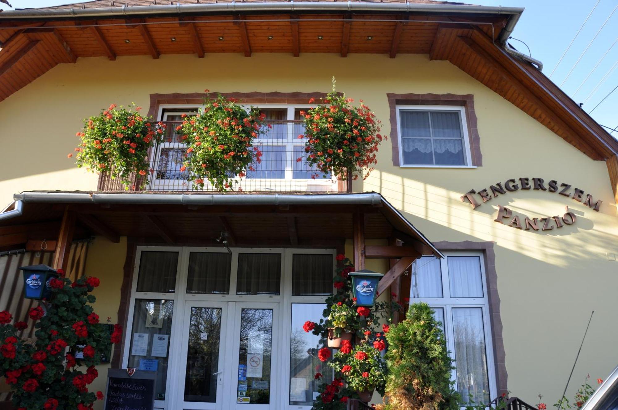 Bed and Breakfast Tengerszem Panzio Bánk Zewnętrze zdjęcie